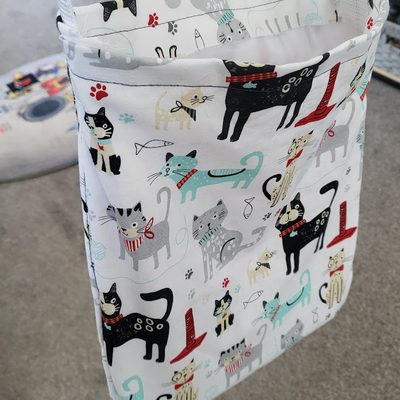 Tablet bag I sewed for my wife (2 photos)